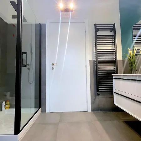 Center - Modern Flat With Free Parking And Wifi - B Lejlighed Bergamo
