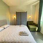 Apartman Center - Modern Flat With Parking And Wifi - B *