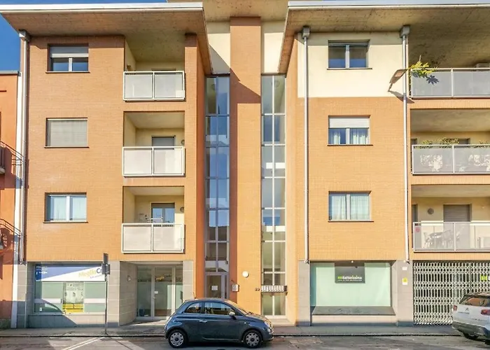 Center - Modern Flat With Free Parking And Wifi - B